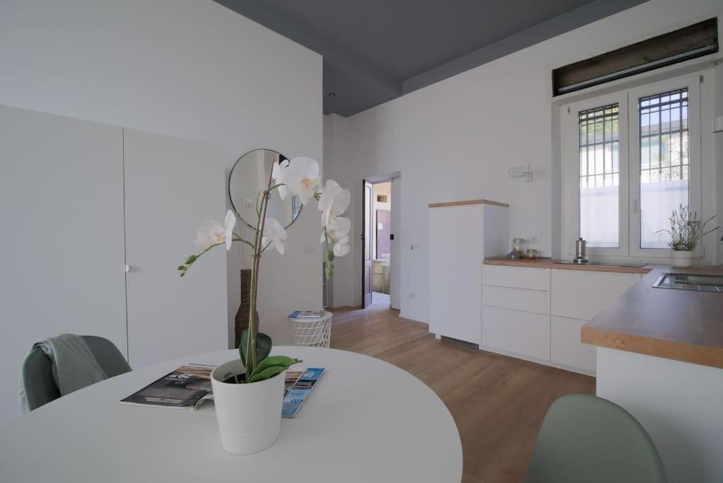 Casa Mangi Apartment Milan Bagian luar foto