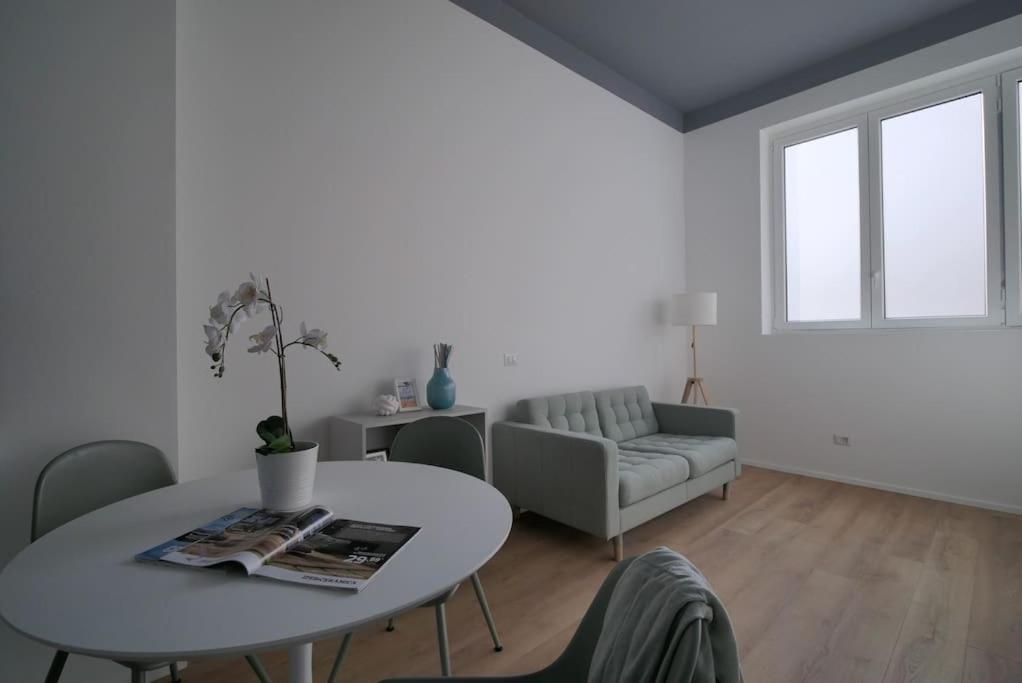 Casa Mangi Apartment Milan Bagian luar foto