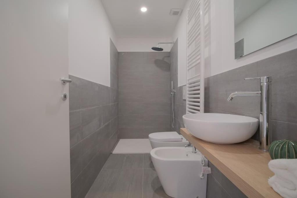 Casa Mangi Apartment Milan Bagian luar foto